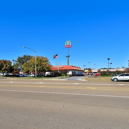 Americas Best Value Inn - Brookhaven Bagian luar foto