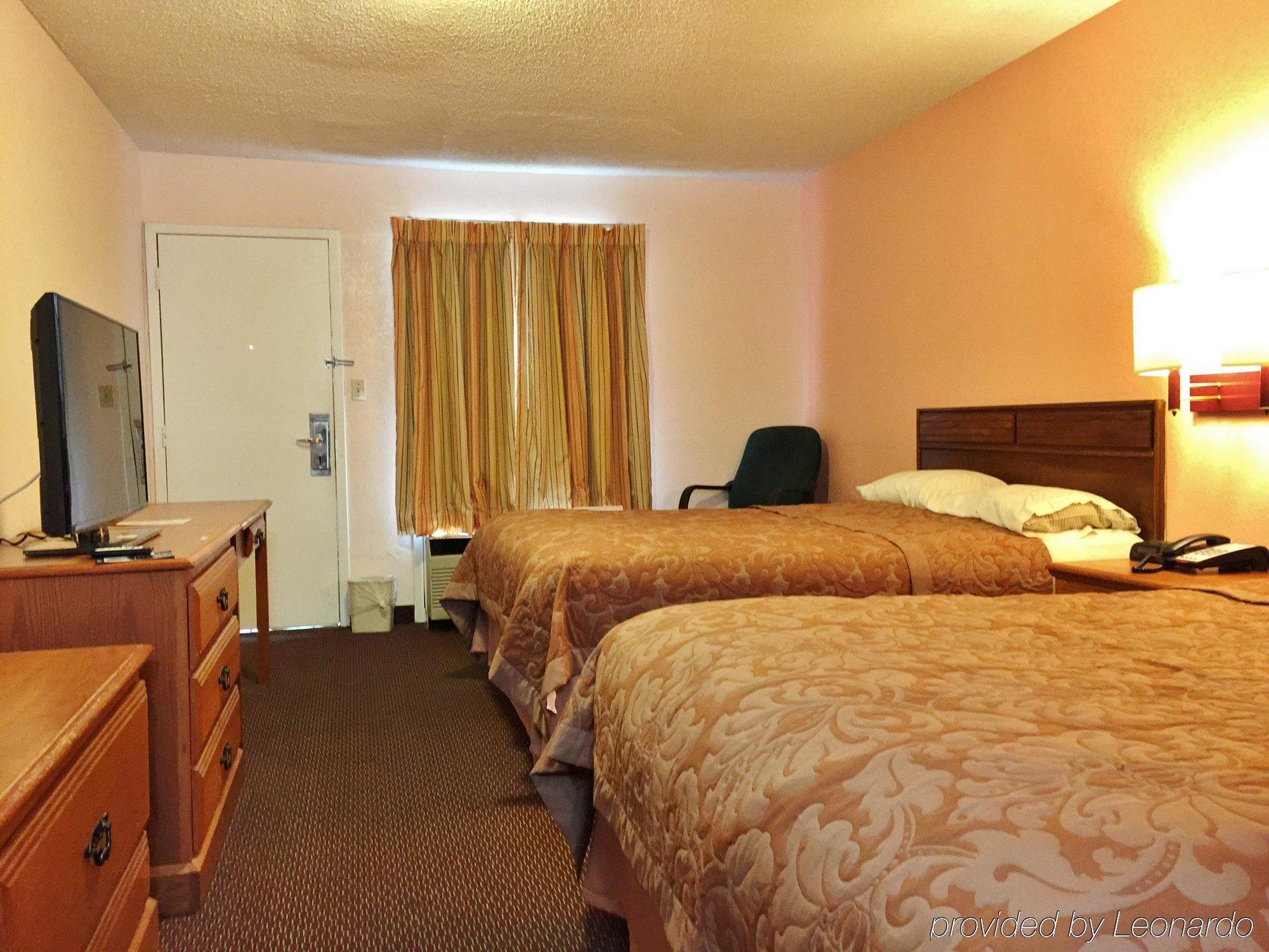 Americas Best Value Inn - Brookhaven Bagian luar foto