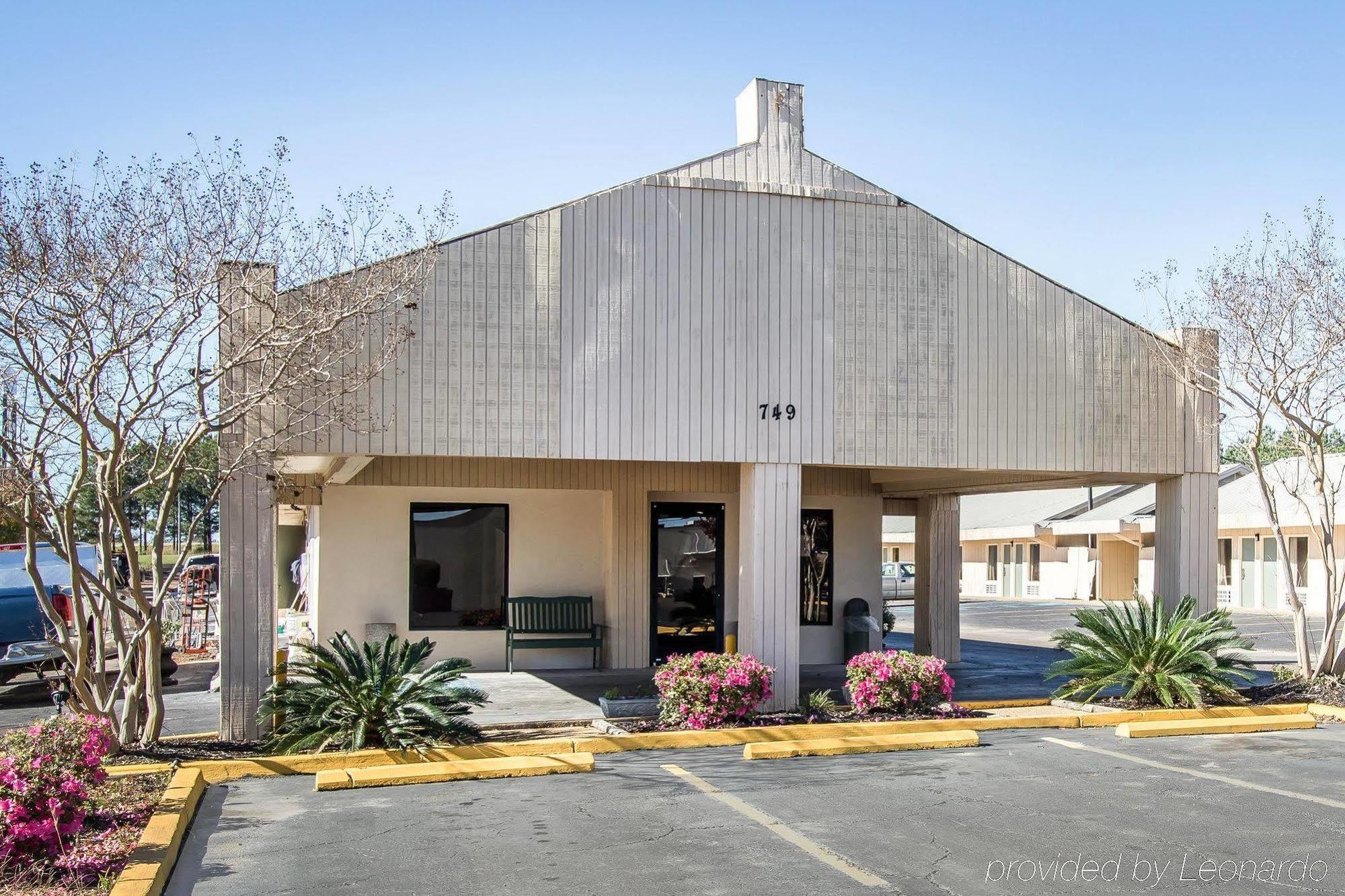 Americas Best Value Inn - Brookhaven Bagian luar foto