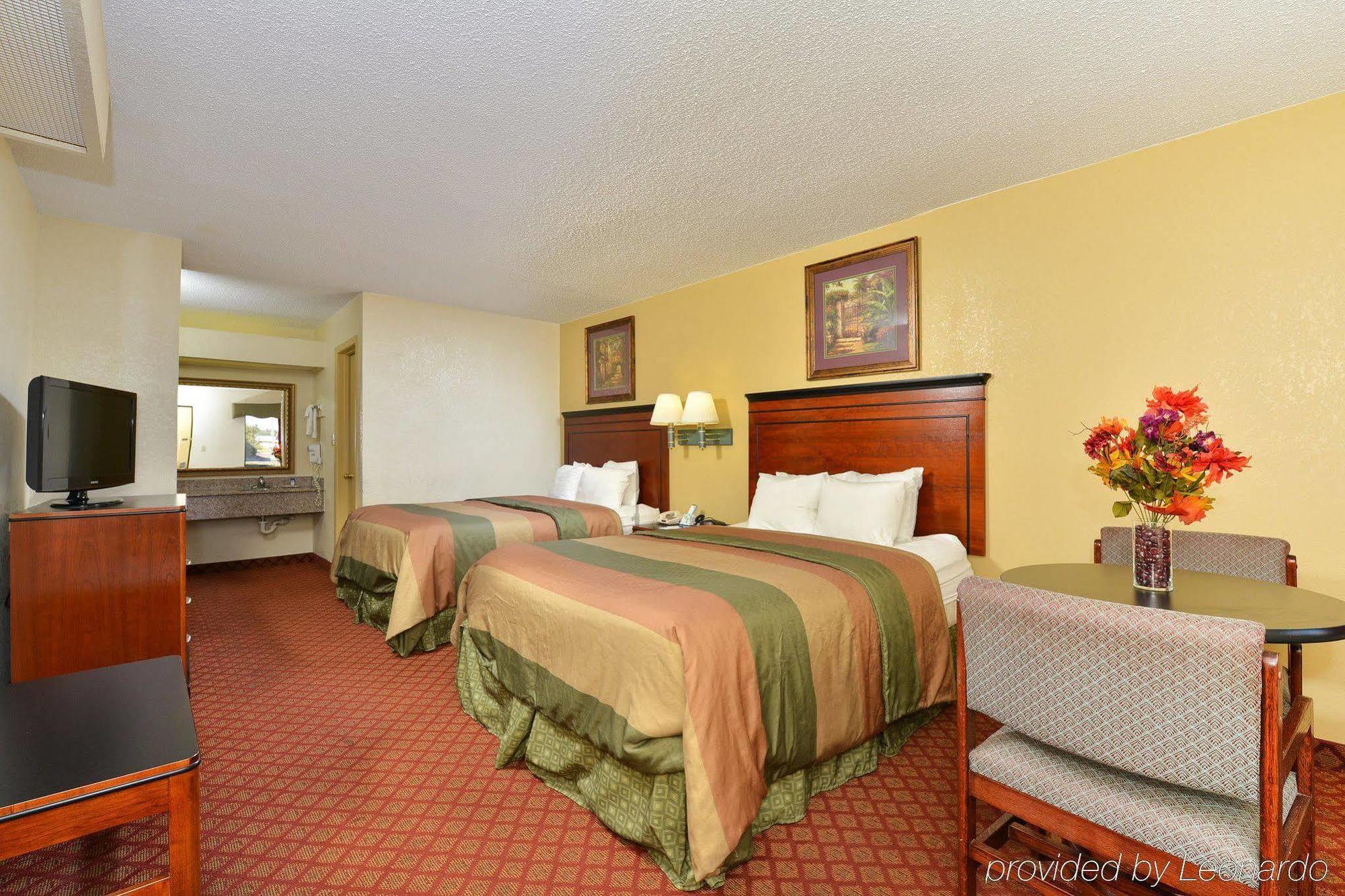 Americas Best Value Inn - Brookhaven Bagian luar foto